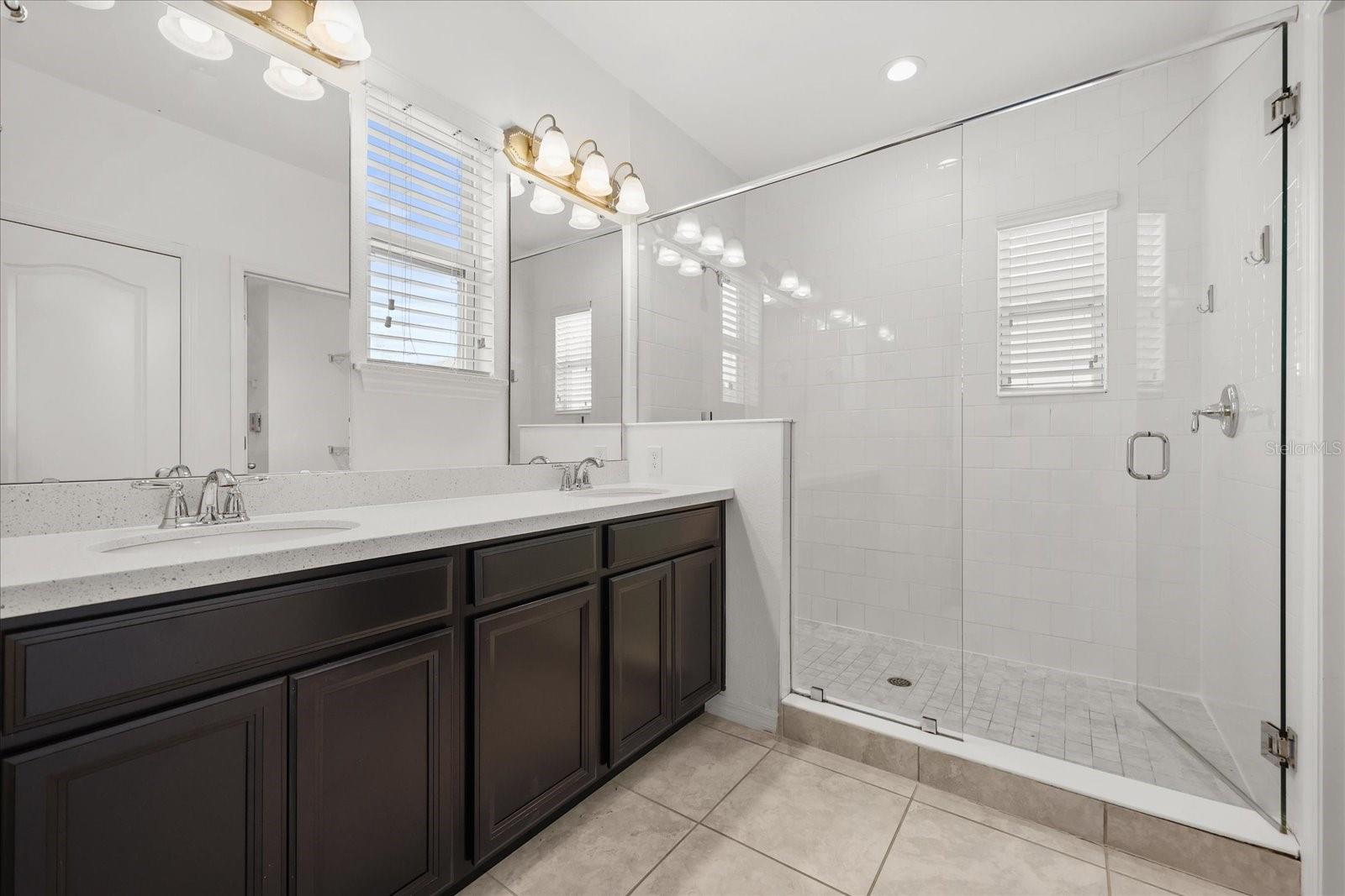 Image 21 of 36 For 14154 Shocklach Drive