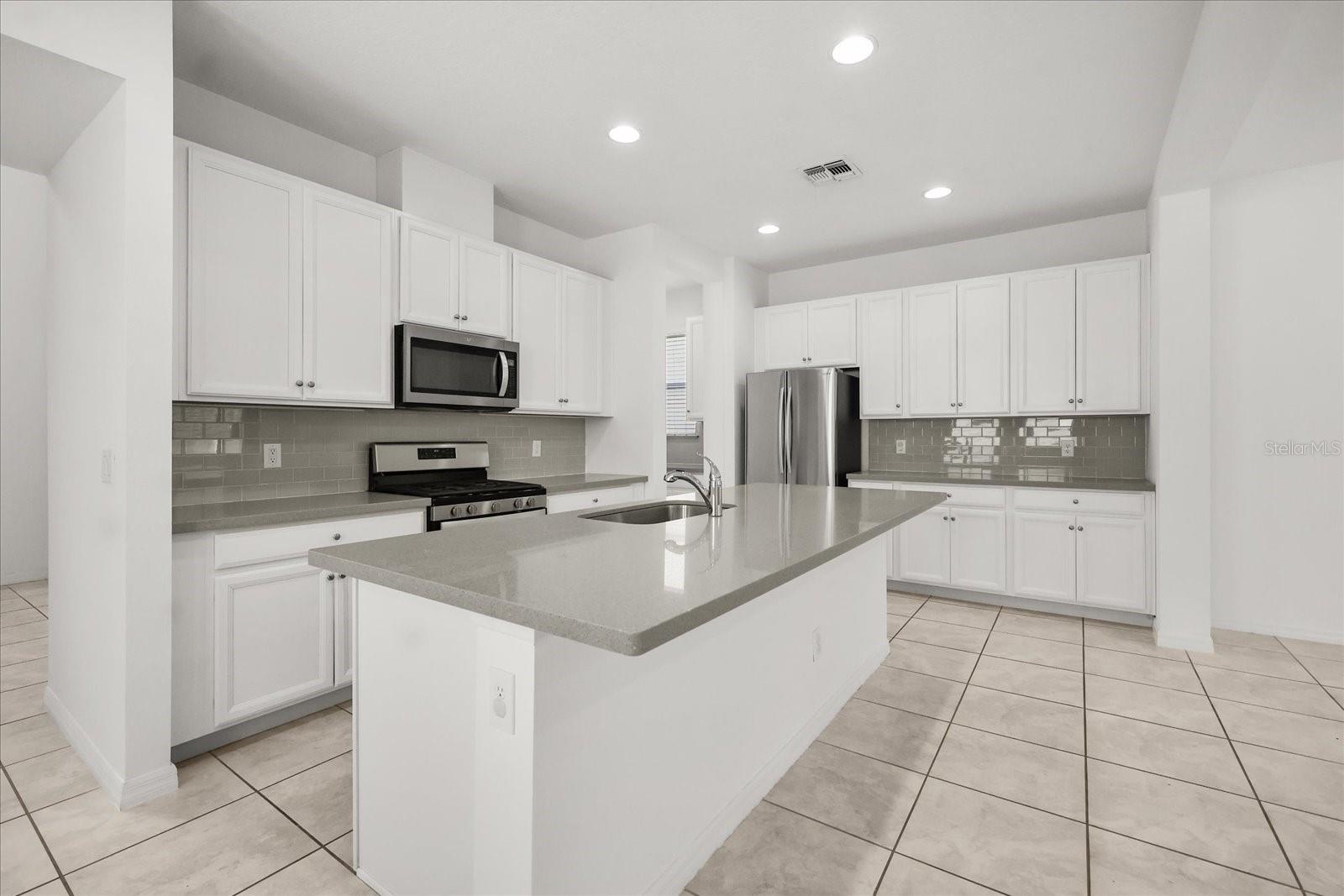 Image 3 of 36 For 14154 Shocklach Drive