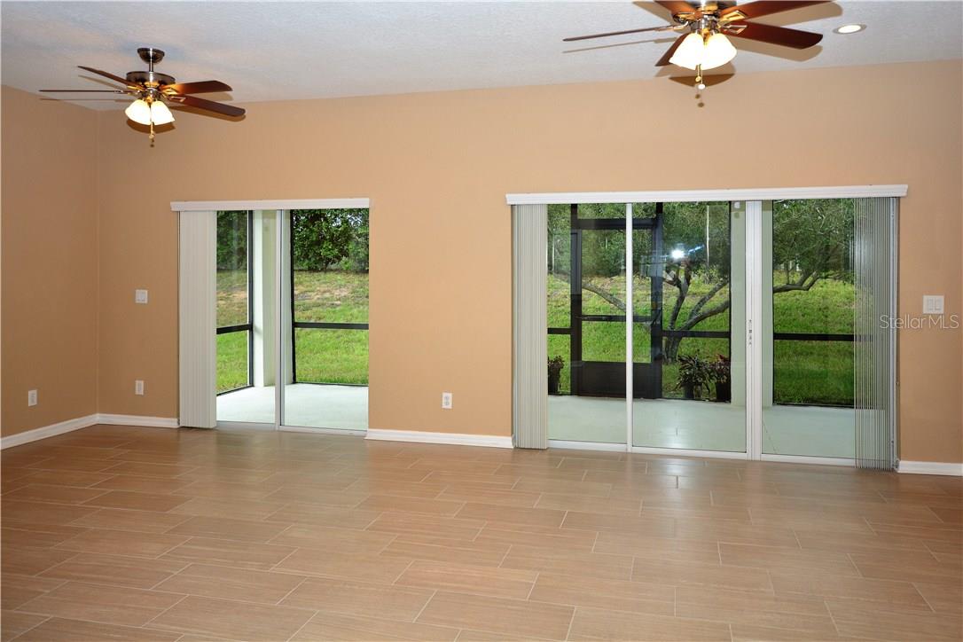 Image 10 of 22 For 10747 Masters Drive