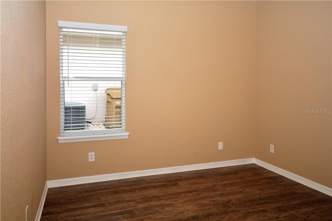 Image 17 of 22 For 10747 Masters Drive