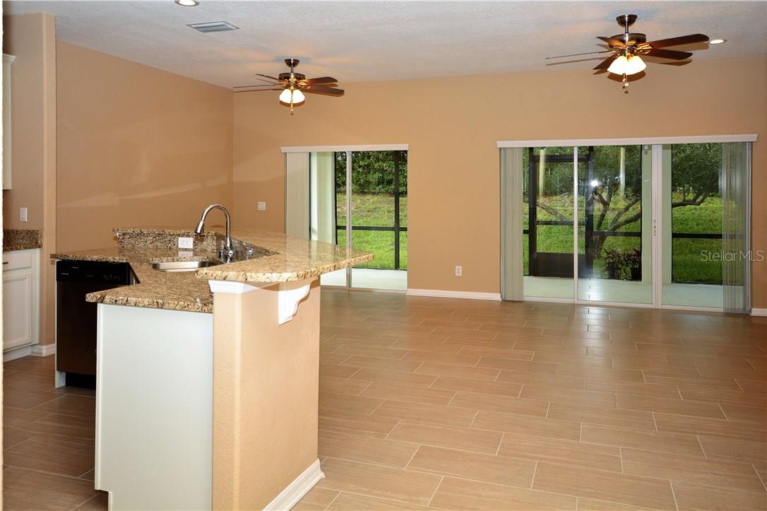 Image 20 of 22 For 10747 Masters Drive