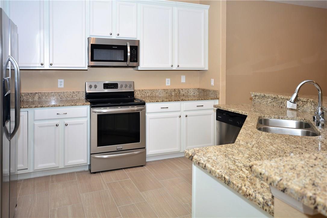 Image 5 of 22 For 10747 Masters Drive