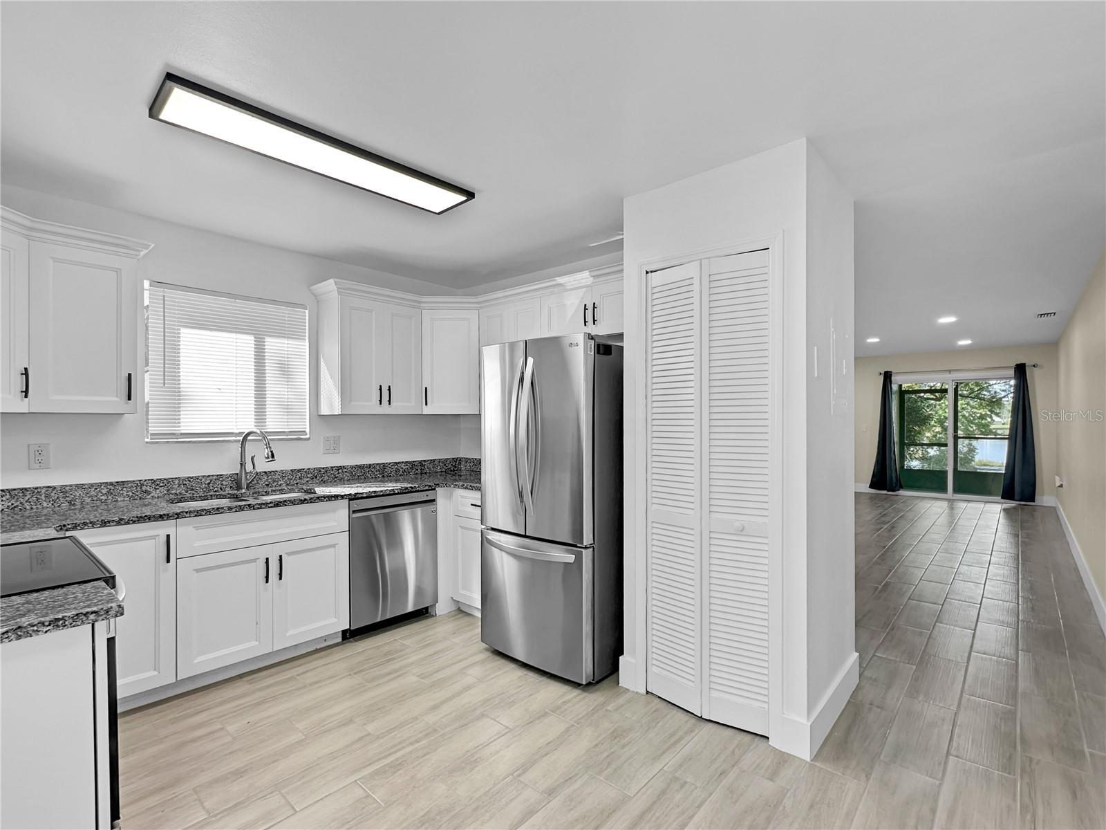 Image 4 of 13 For 4126 Plantation Cove Drive 304