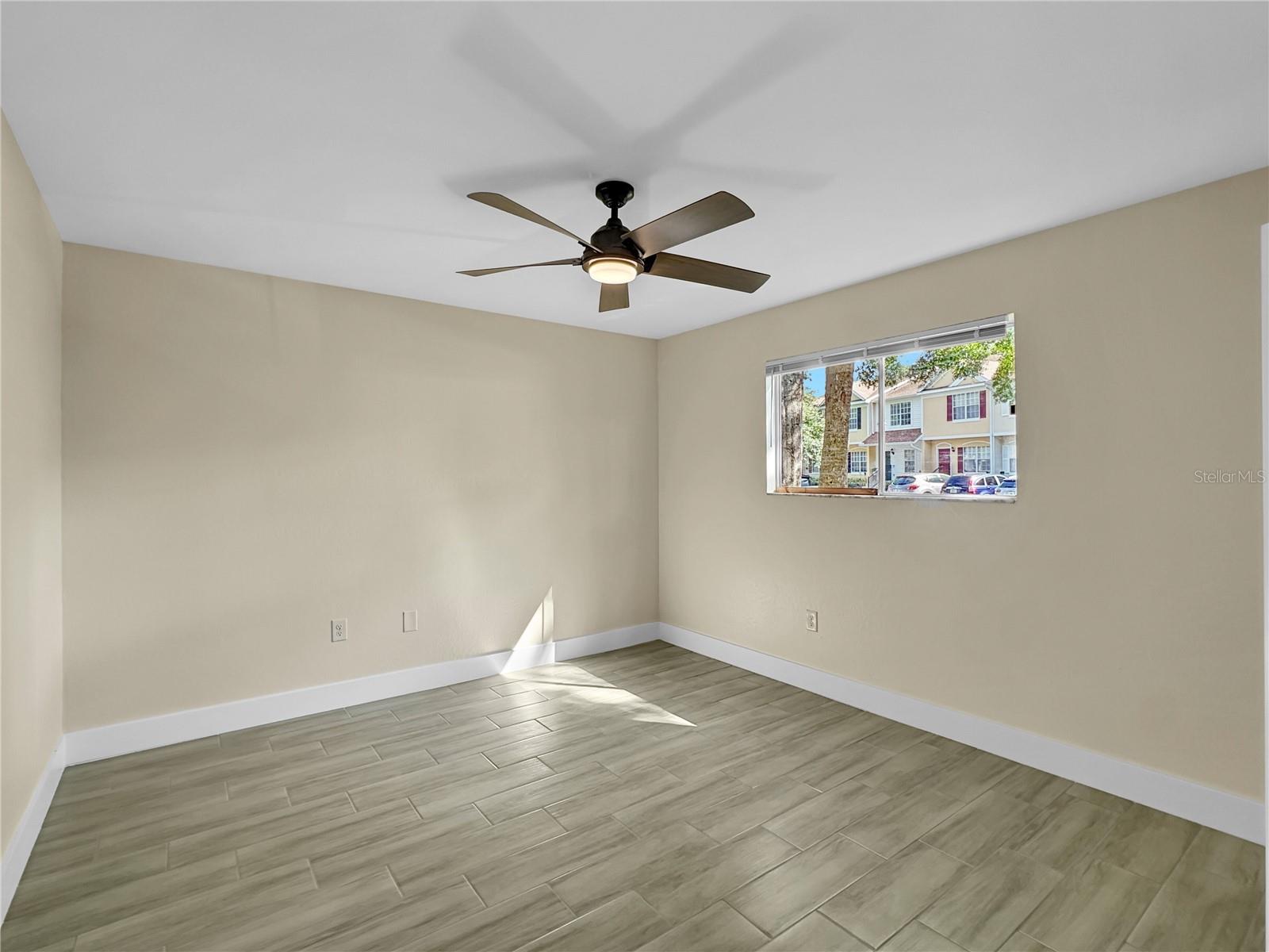 Image 7 of 13 For 4126 Plantation Cove Drive 304