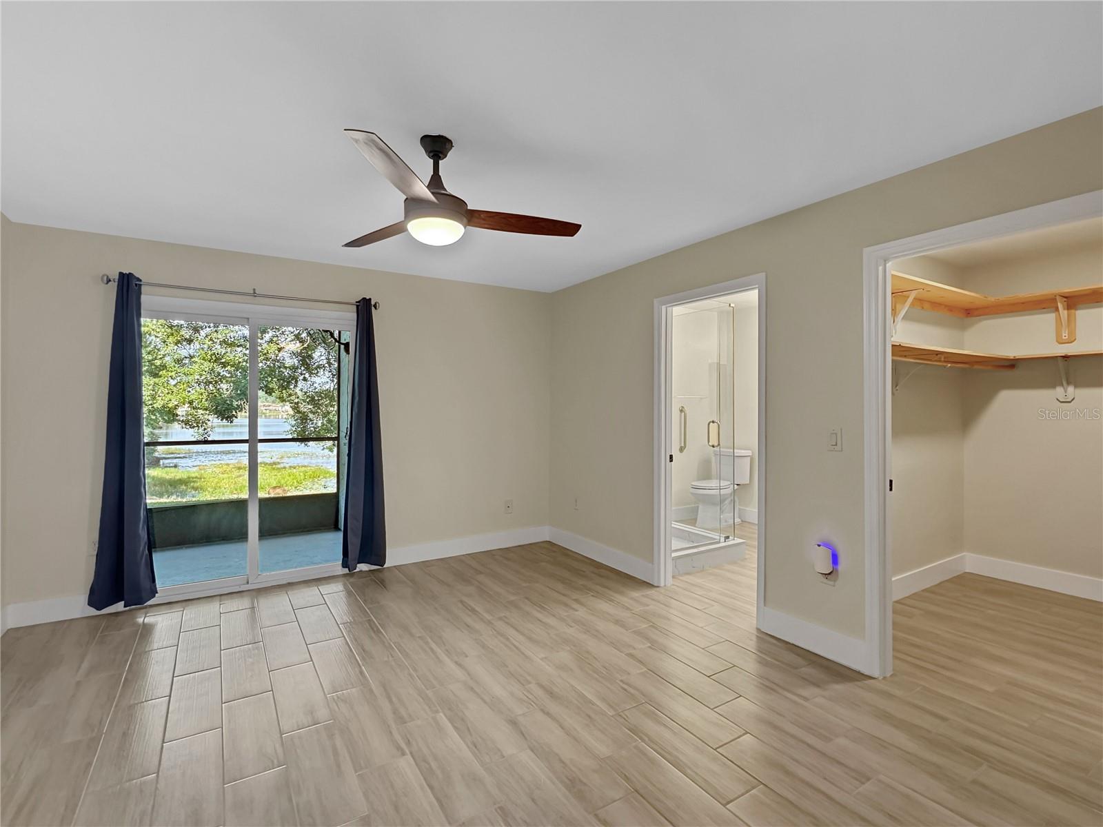 Image 8 of 13 For 4126 Plantation Cove Drive 304