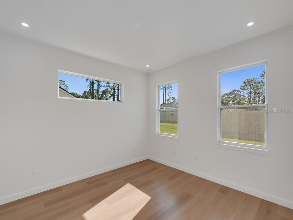 Image 13 of 21 For 2618 De Groodt Road Sw