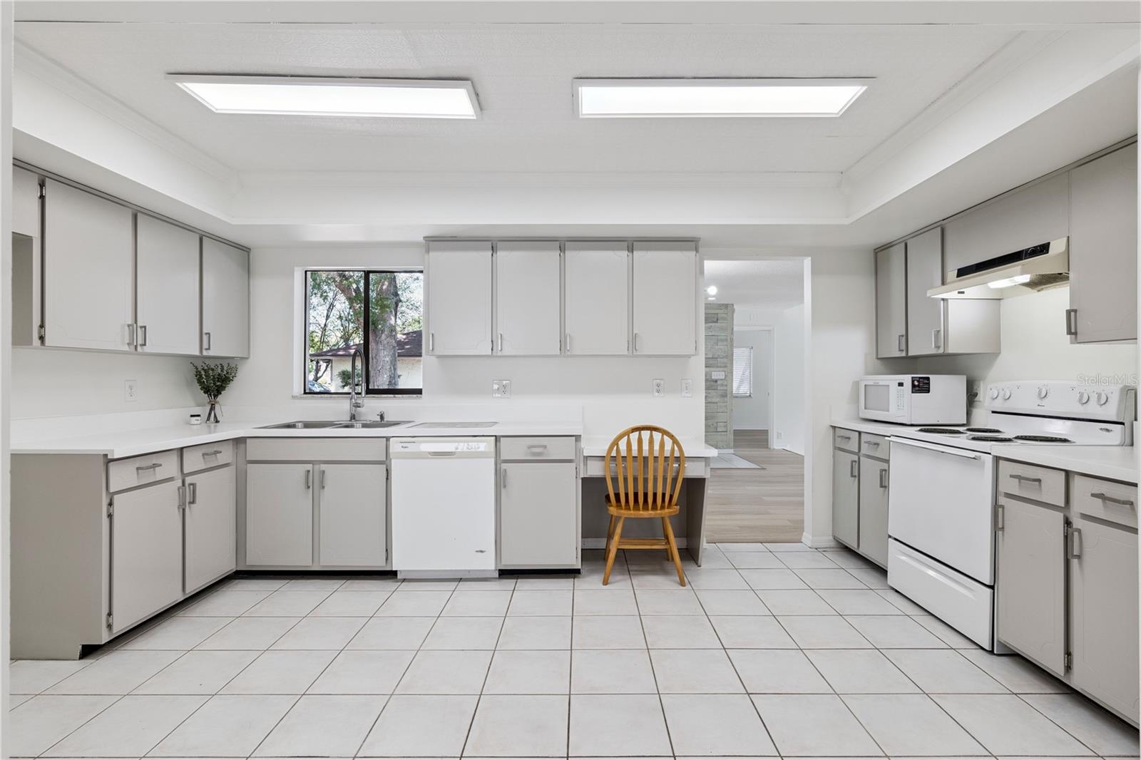 Image 6 of 16 For 110 Holderness Drive