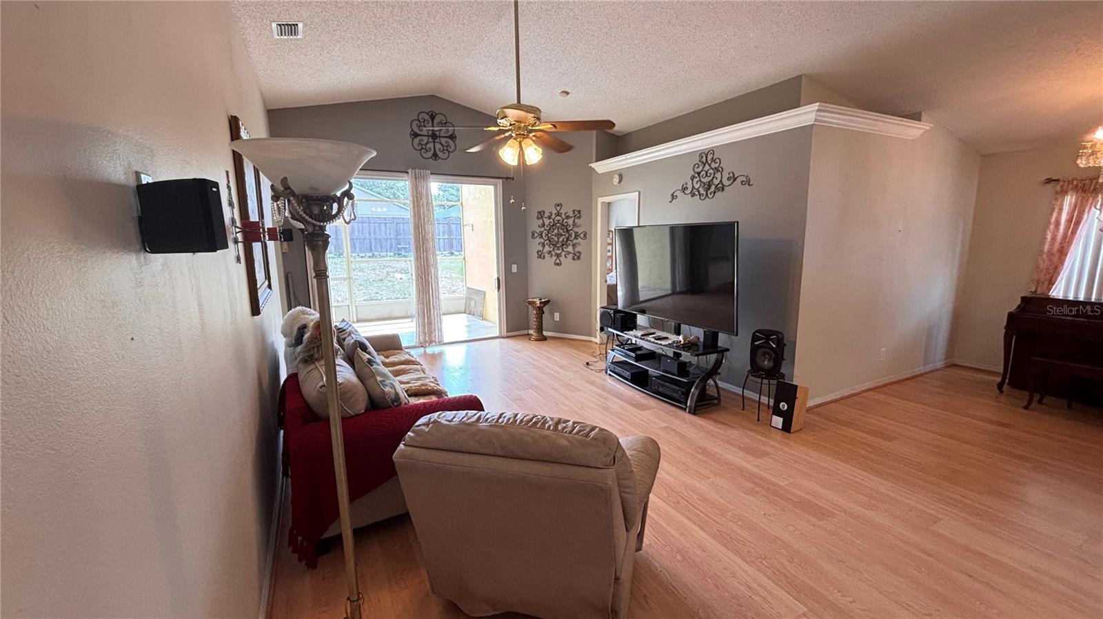 Image 2 of 10 For 1609 Corolla Court