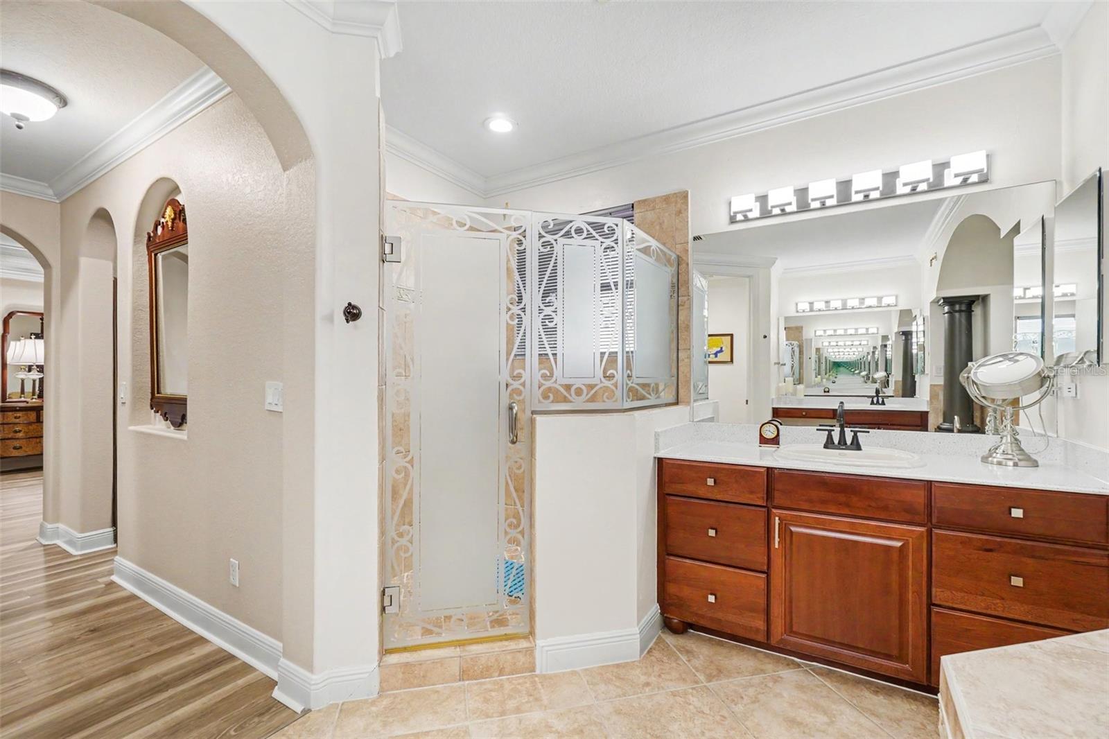 Image 27 of 45 For 8620 El Mirasol Court