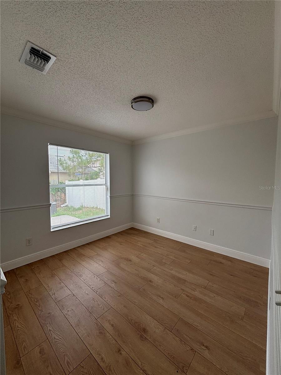 Image 6 of 9 For 933 Vista Palma Way