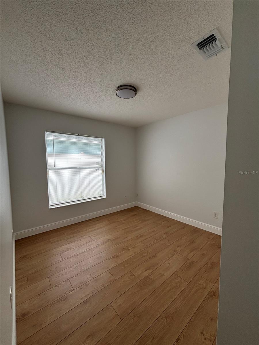 Image 8 of 9 For 933 Vista Palma Way