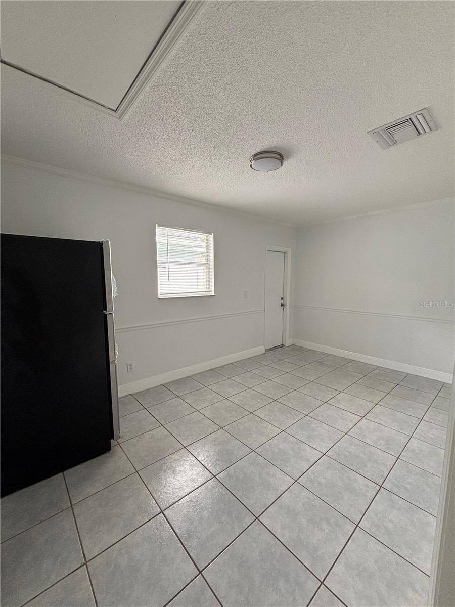 Image 9 of 9 For 933 Vista Palma Way