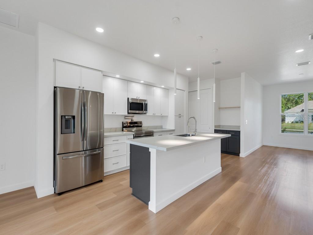 Image 5 of 22 For 2634 De Groodt Road Sw