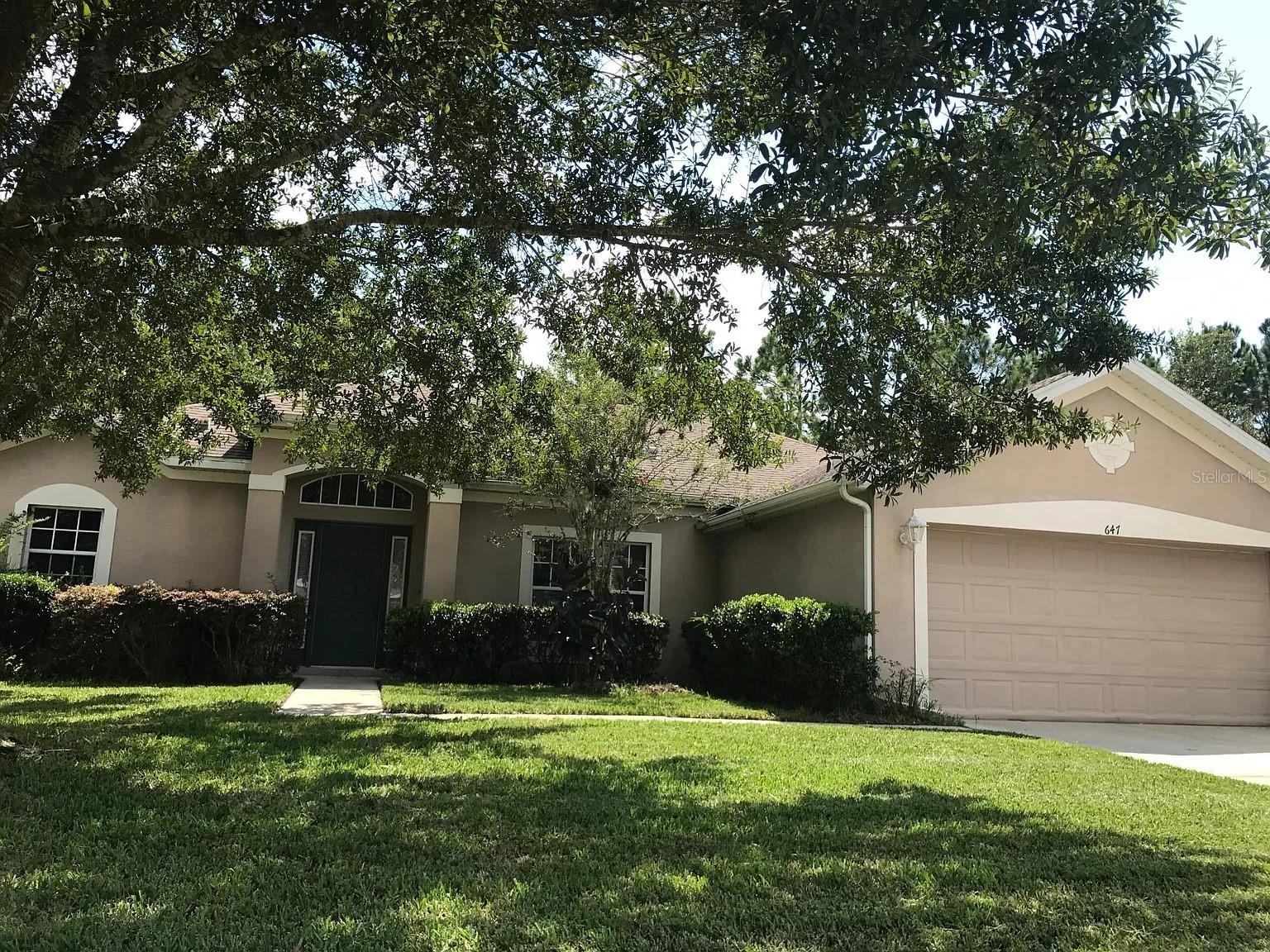 Image 2 of 18 For 647 Carey Way
