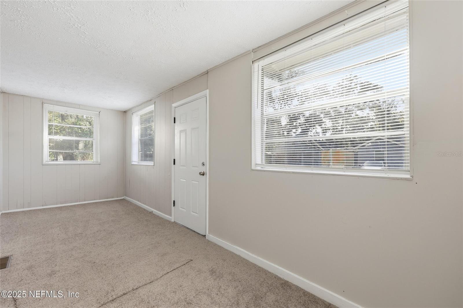 Image 3 of 31 For 1217 29th Street