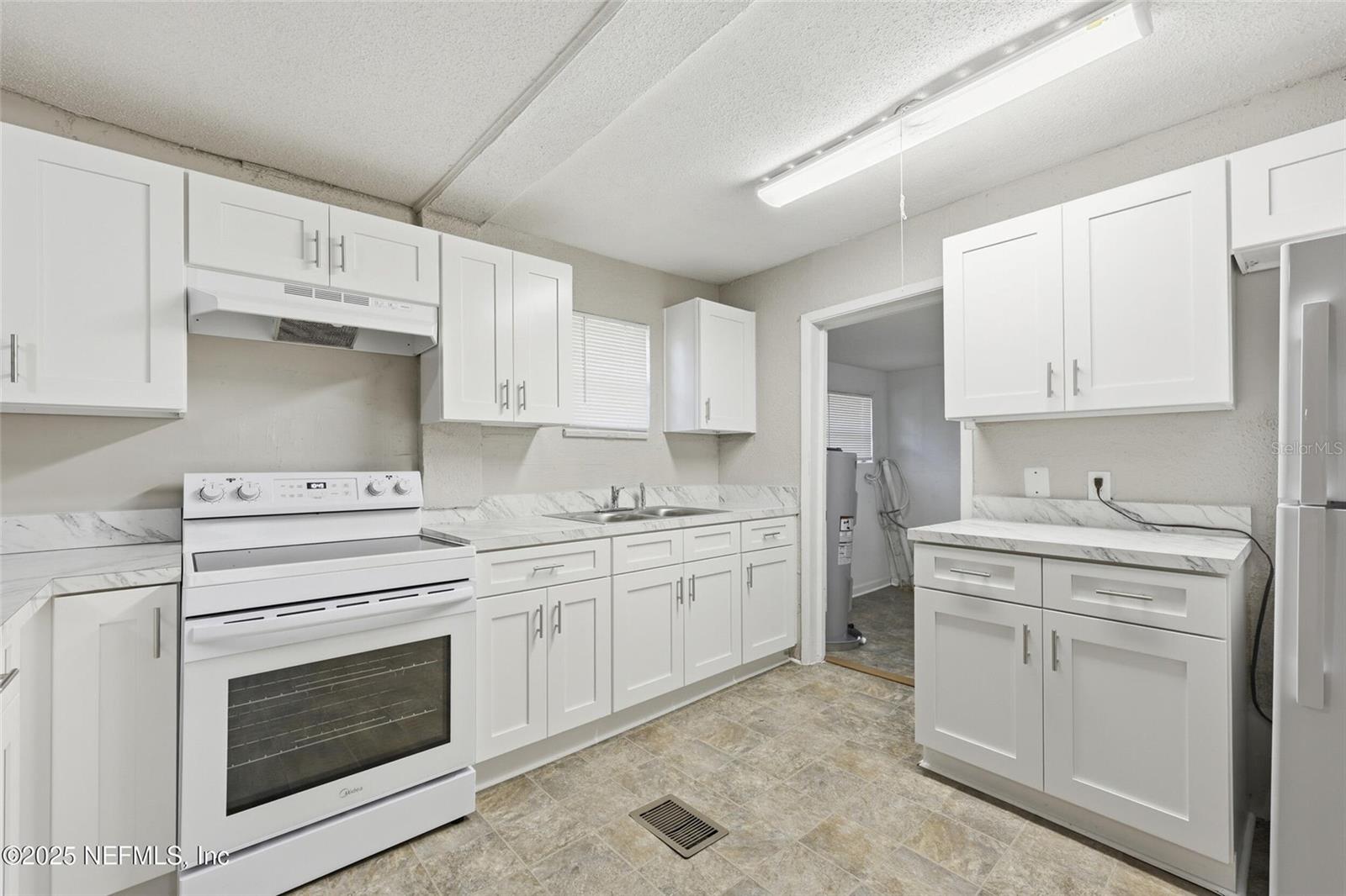 Image 9 of 31 For 1217 29th Street