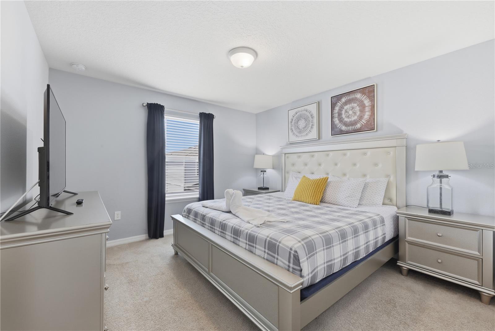 Image 34 of 48 For 8956 Zurich Lane