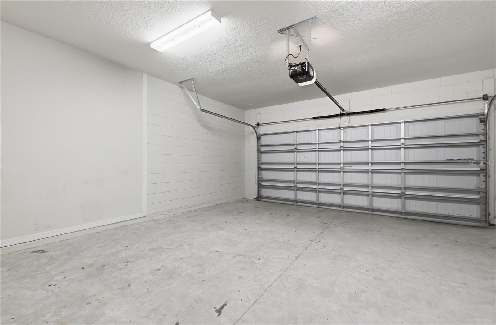Image 40 of 48 For 8956 Zurich Lane