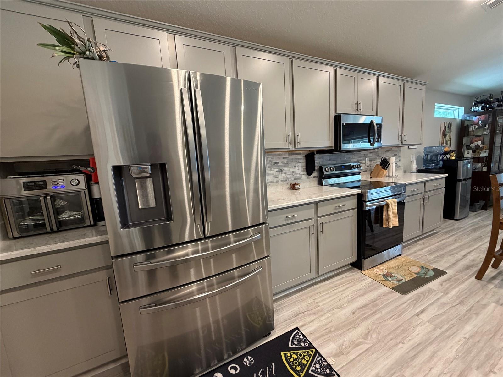 Image 3 of 16 For 1358 Cascade Drive