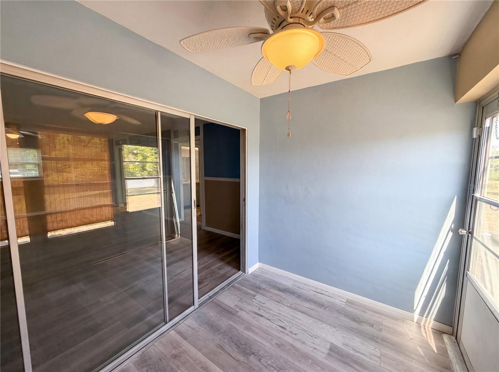 Image 23 of 25 For 1303 Hercules Avenue 6