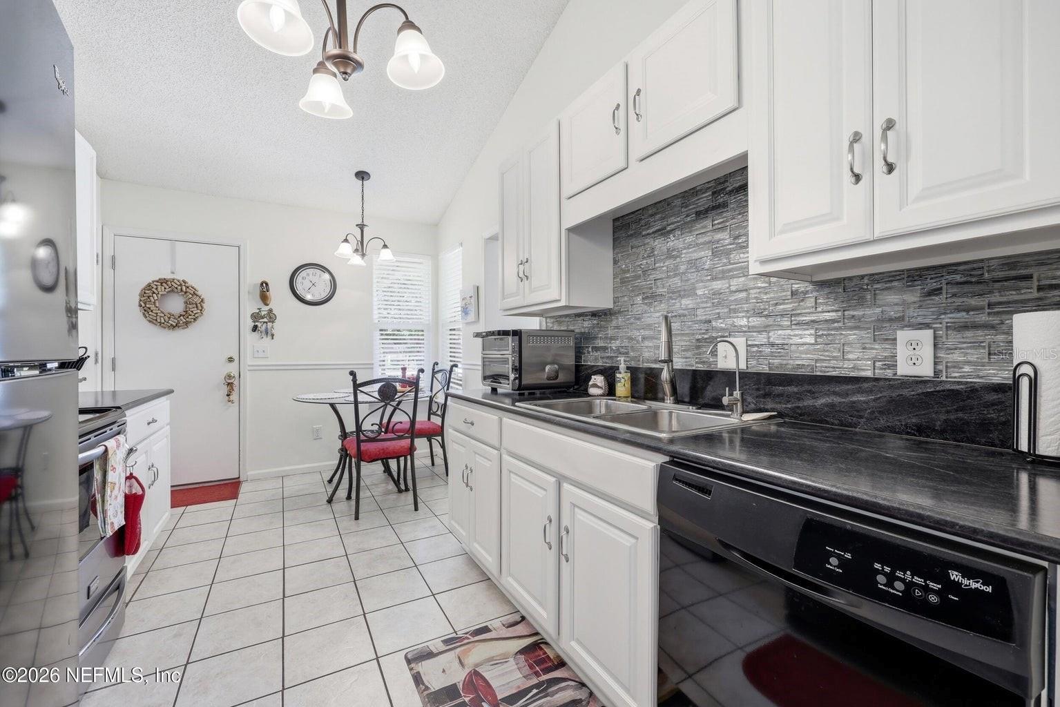 Image 12 of 34 For 5327 Racoon Ridge Court
