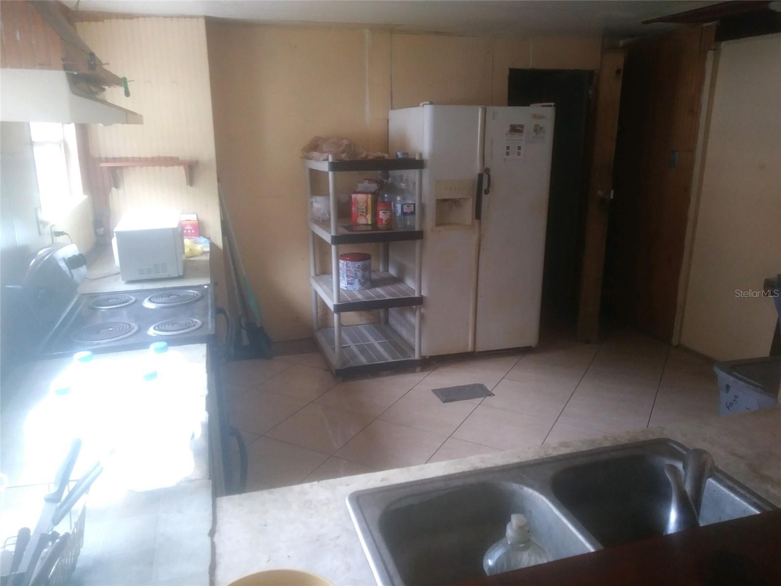 Image 5 of 14 For 17321 Caudel Road