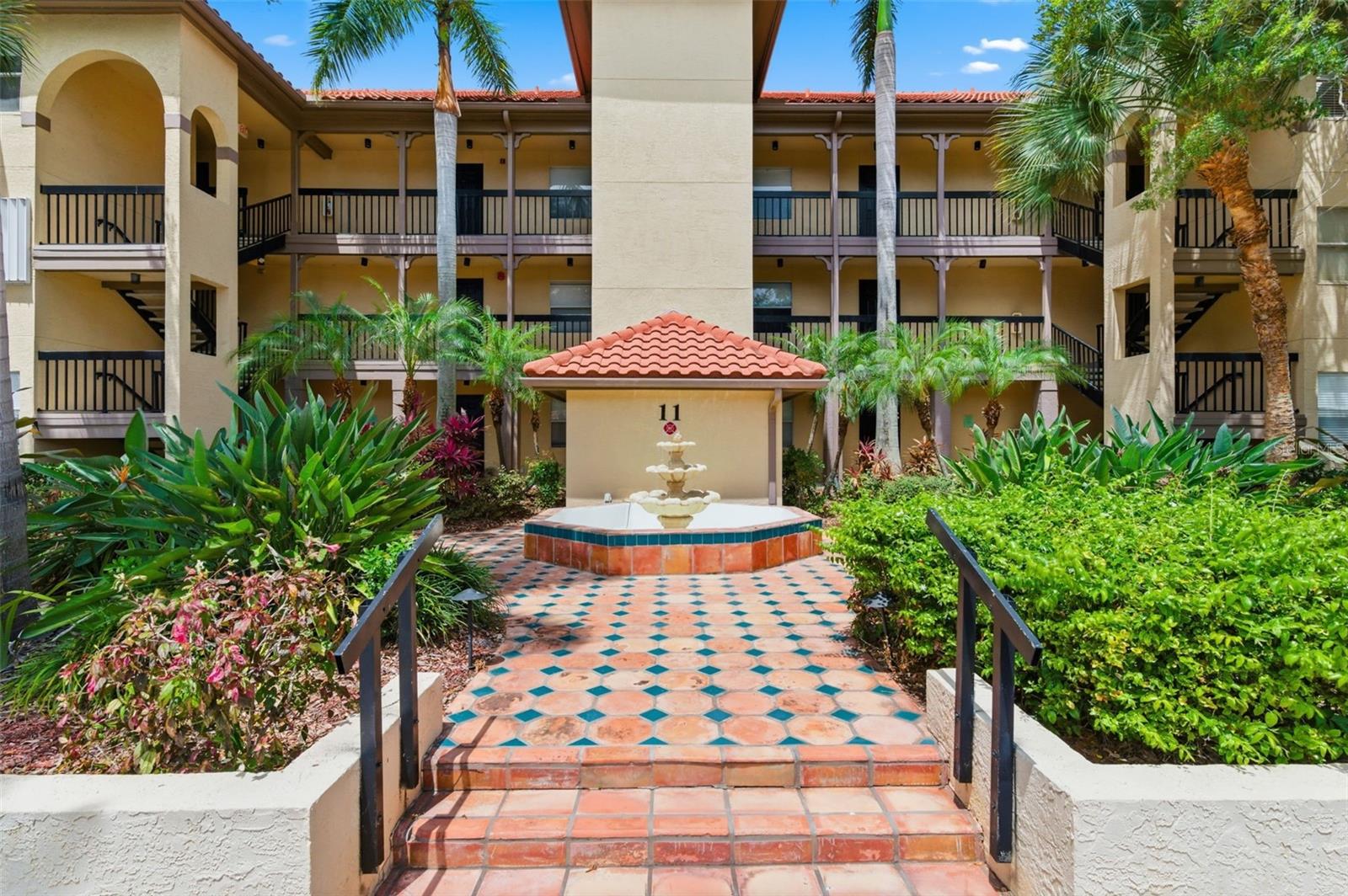 Details for 2400 Feather Sound Drive 1136, CLEARWATER, FL 33762