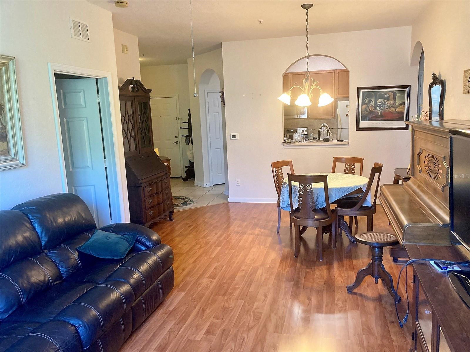 Image 7 of 22 For 2484 San Tecla Street 310