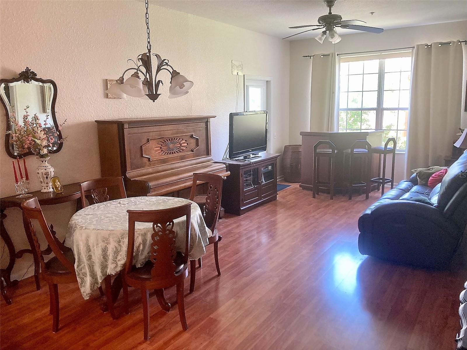Image 8 of 22 For 2484 San Tecla Street 310