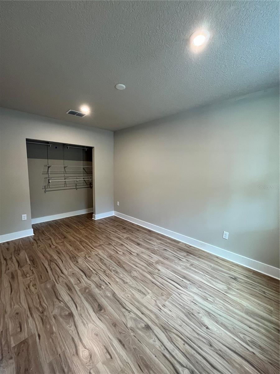 Image 10 of 23 For 1042 36th Street