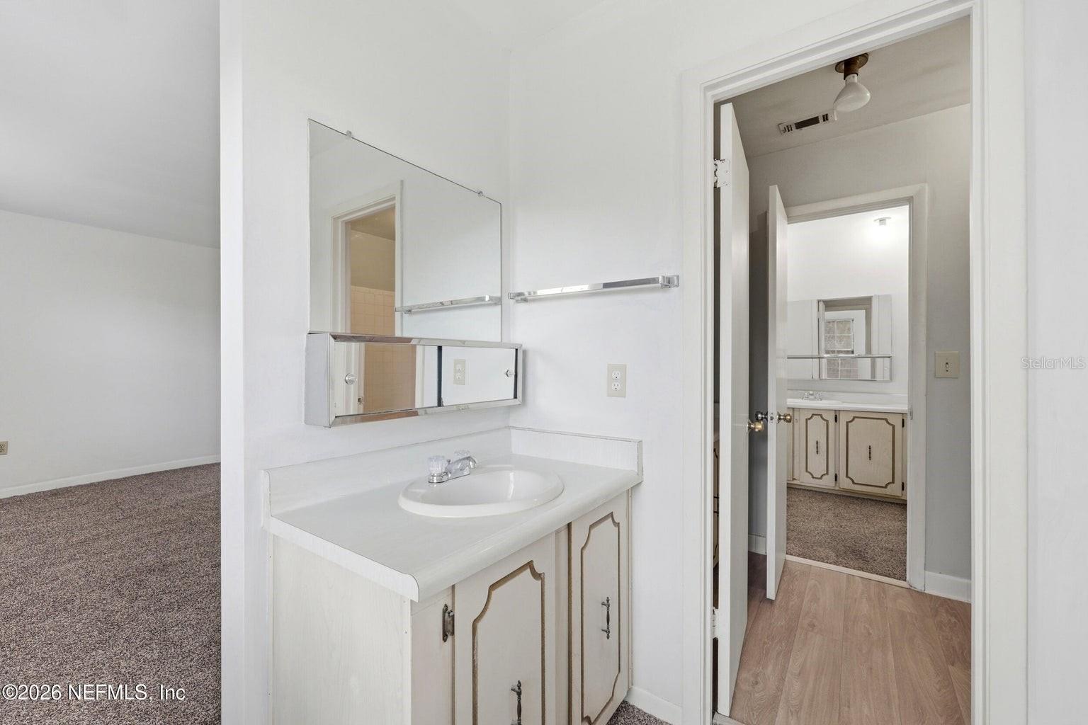 Image 27 of 52 For 8153 Sutton Place N