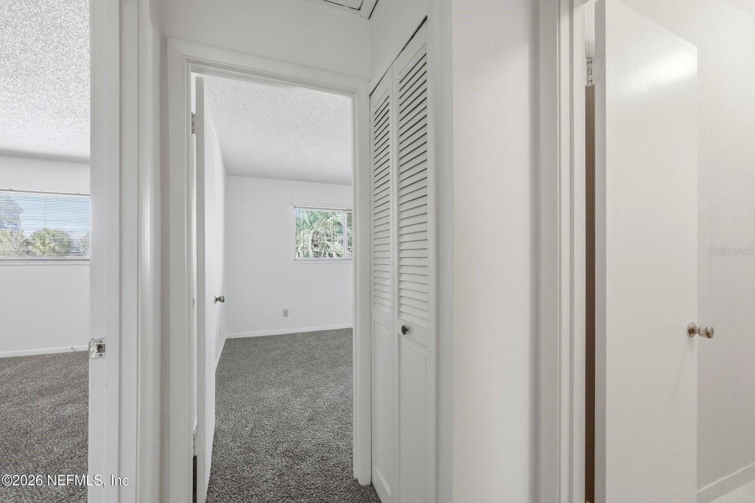 Image 35 of 52 For 8153 Sutton Place N