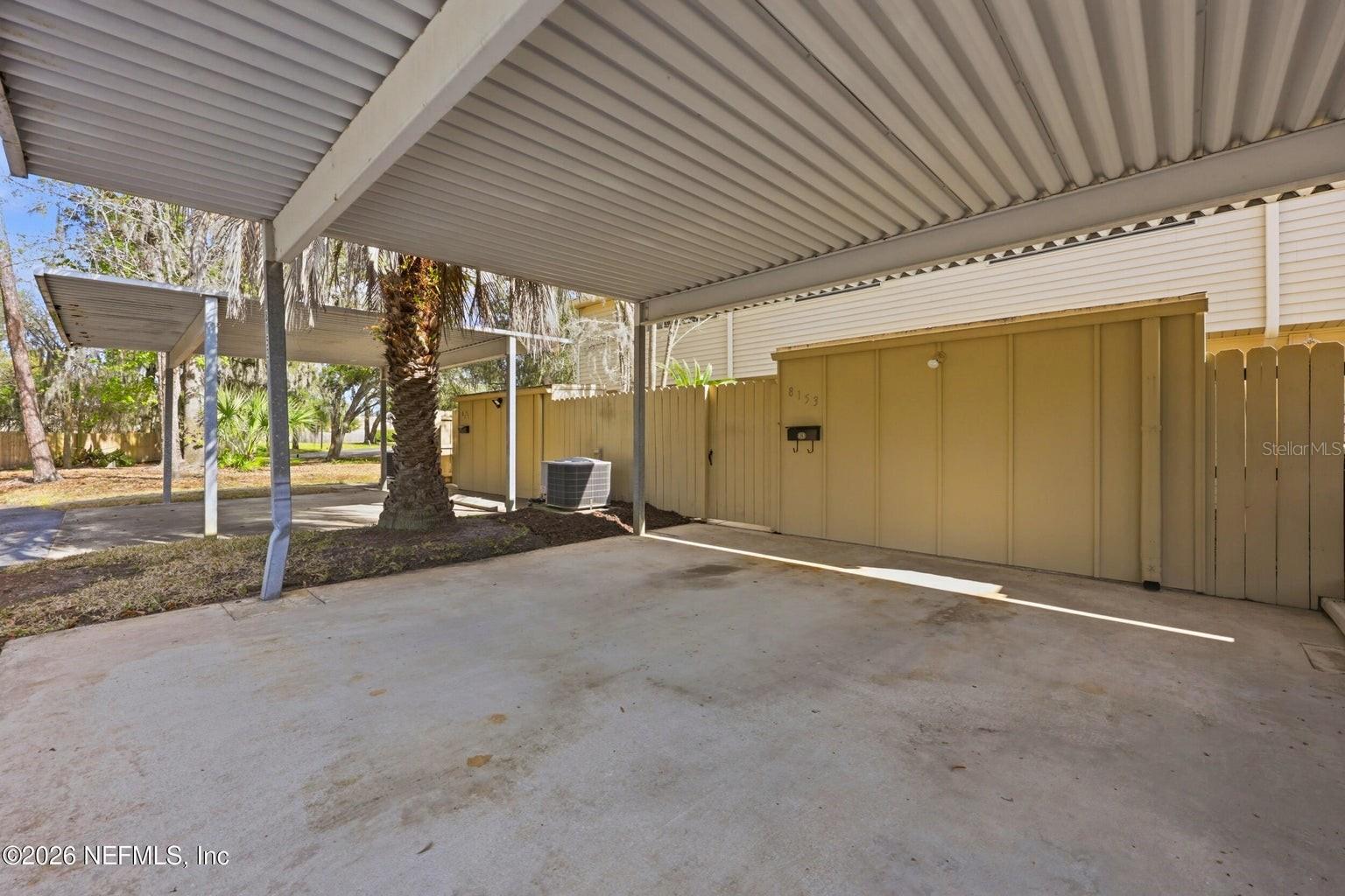 Image 41 of 52 For 8153 Sutton Place N