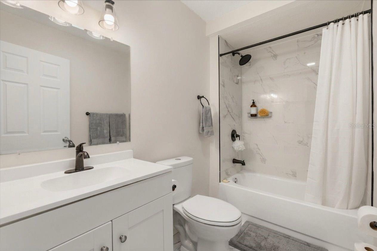 Image 15 of 22 For 829 3rd Street