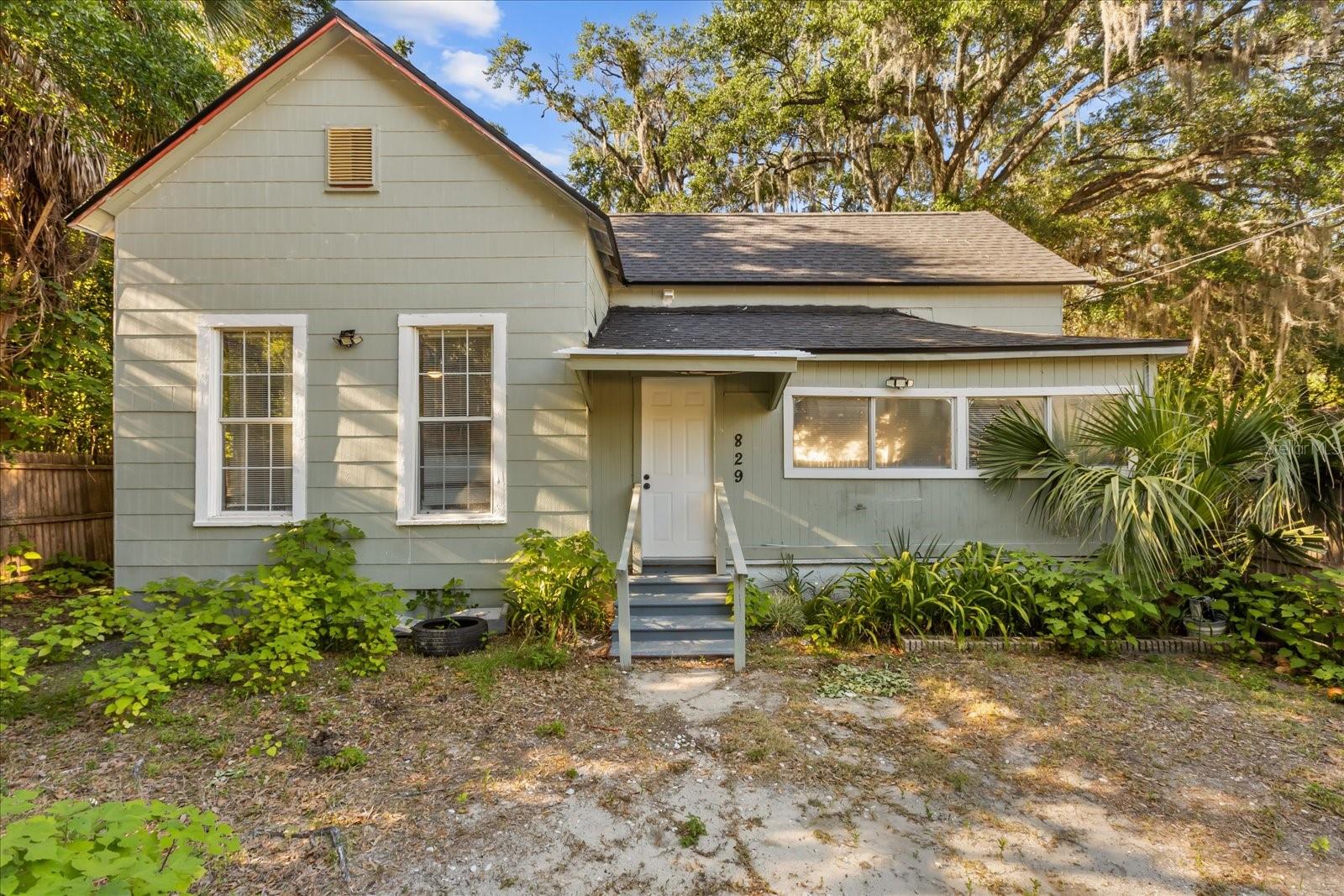 Image 2 of 22 For 829 3rd Street