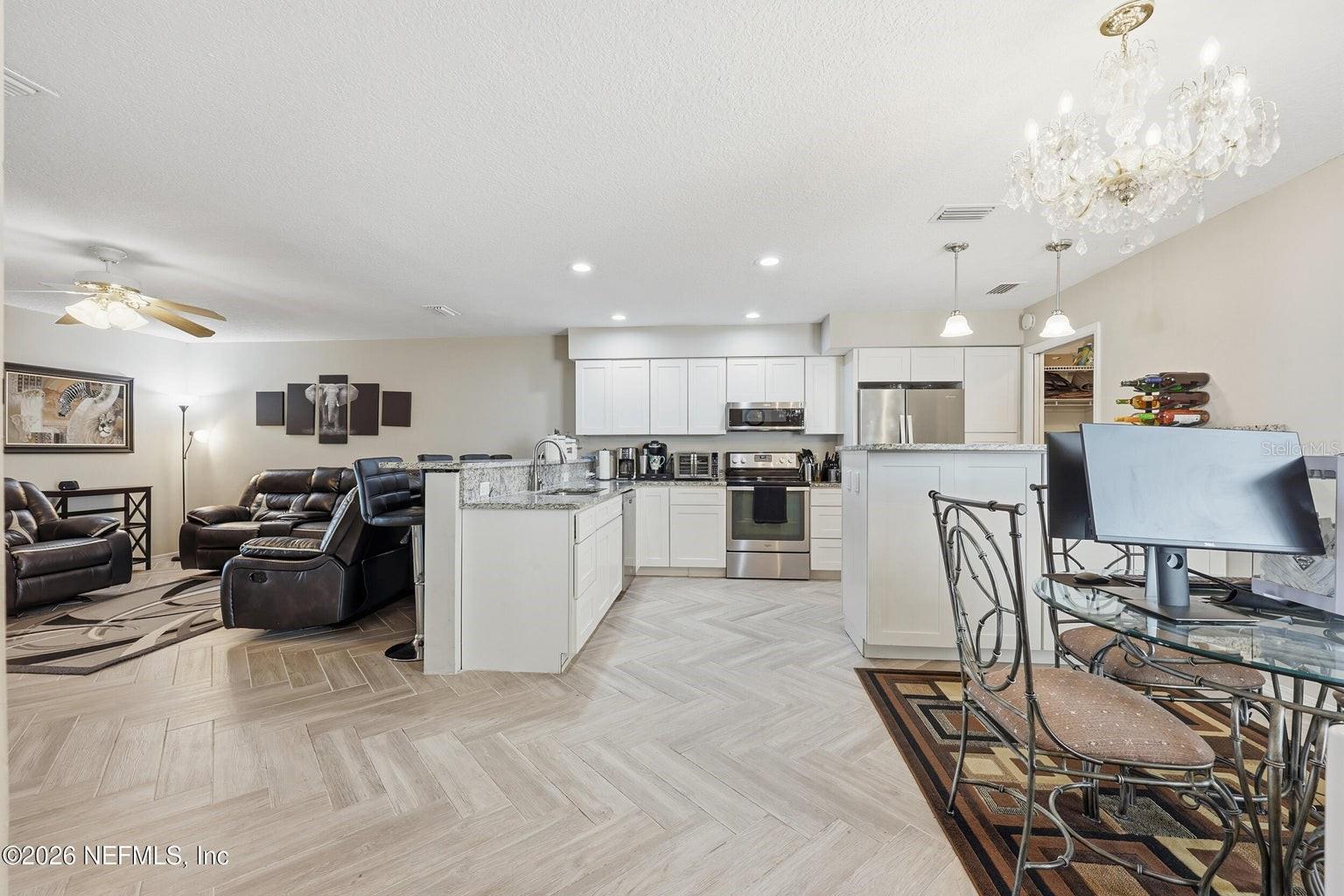 Image 5 of 33 For 10155 Brookwood Forest Boulevard