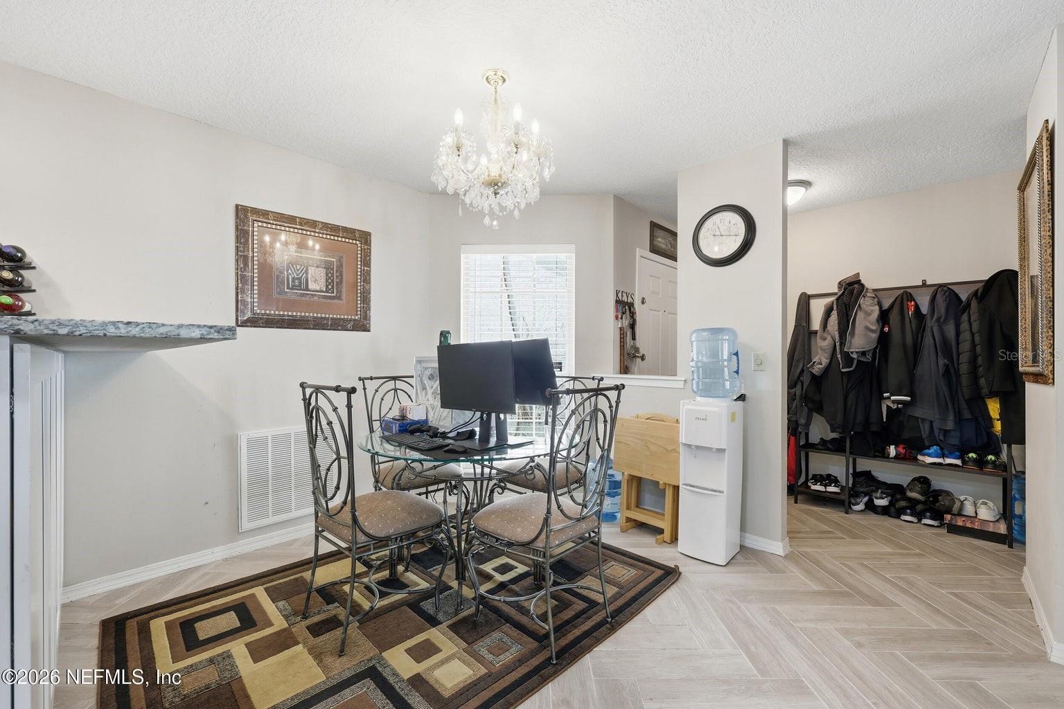 Image 7 of 33 For 10155 Brookwood Forest Boulevard