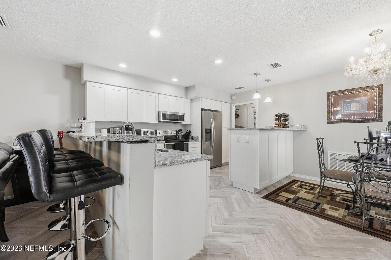 Image 8 of 33 For 10155 Brookwood Forest Boulevard