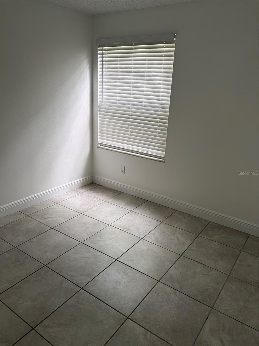Image 12 of 14 For 2717 Poinciana Boulevard 169