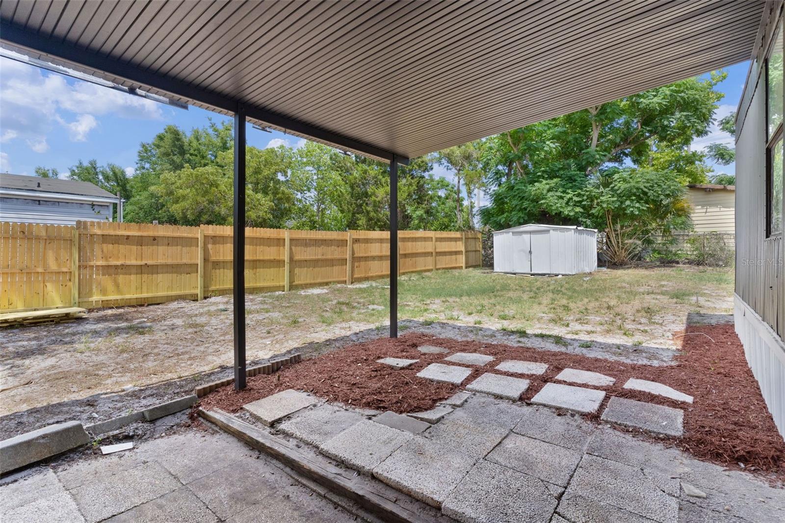 Image 35 of 39 For 33514 Luana Court