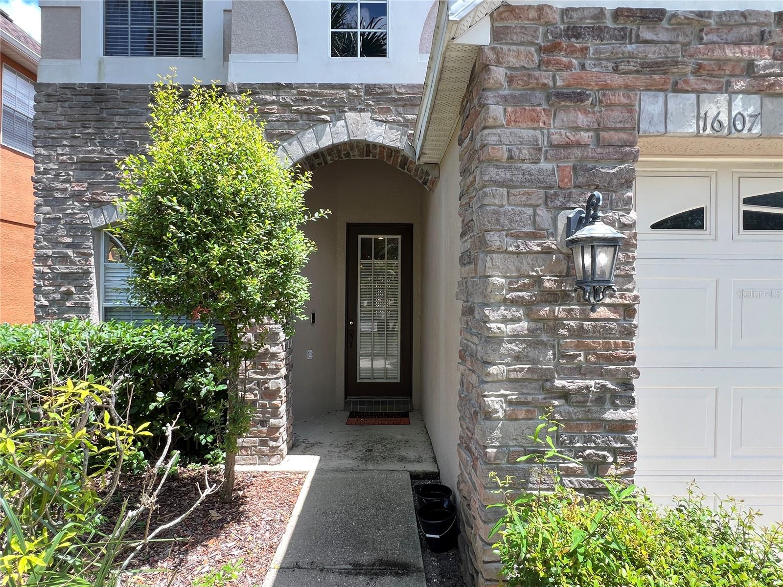Image 2 of 52 For 1607 Tail Feather Drive