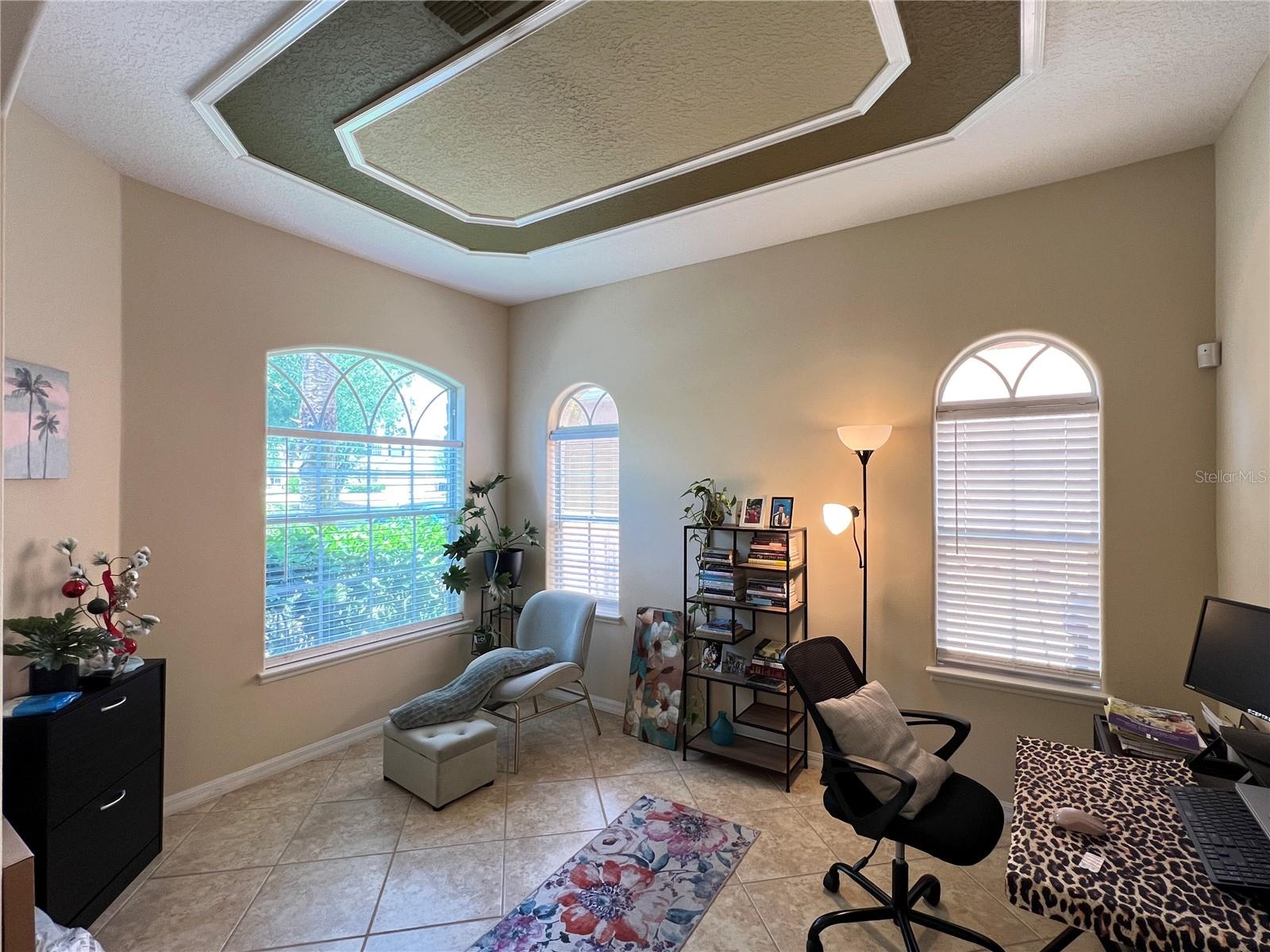 Image 21 of 52 For 1607 Tail Feather Drive