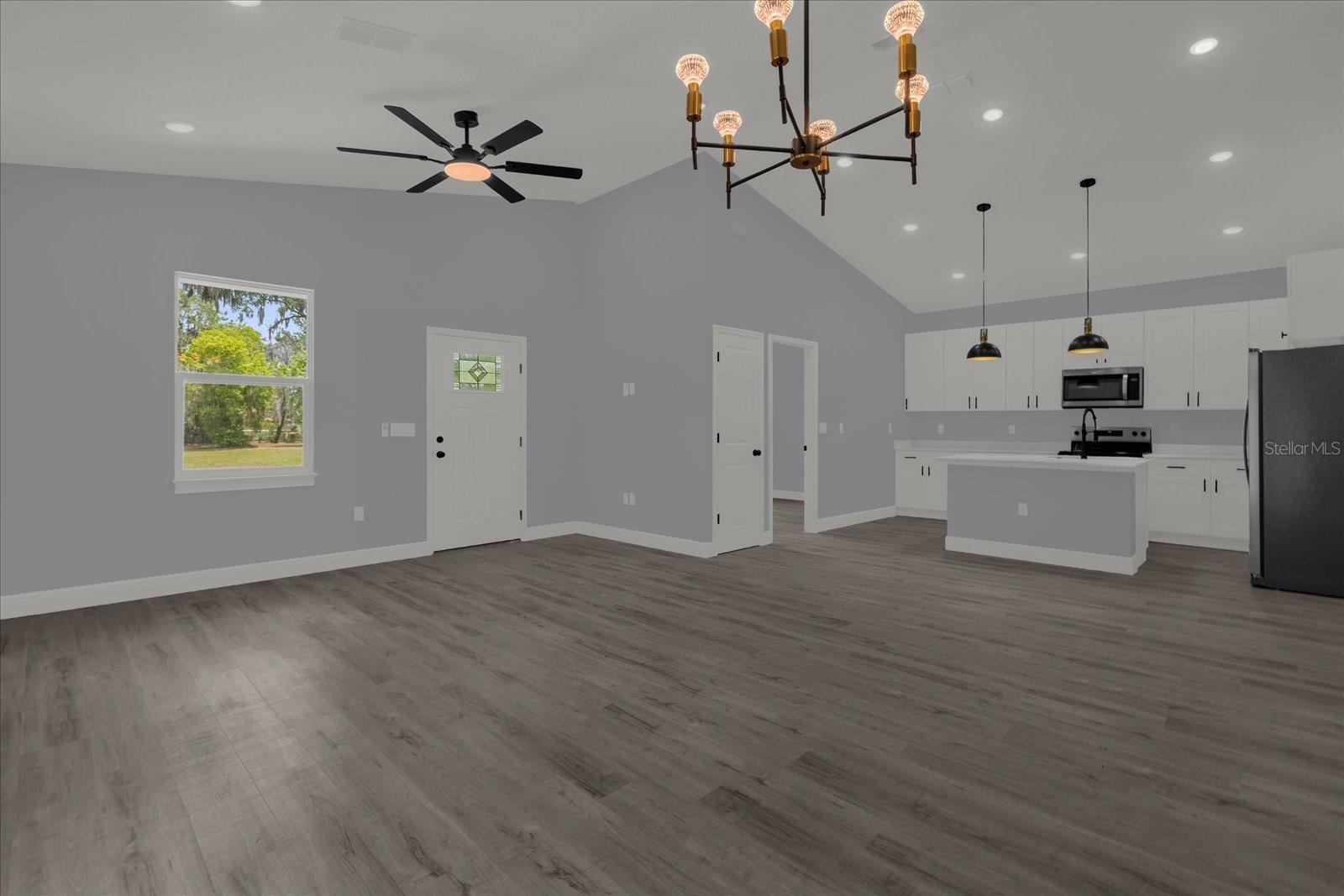 Image 4 of 32 For 1126 Thompson Avenue