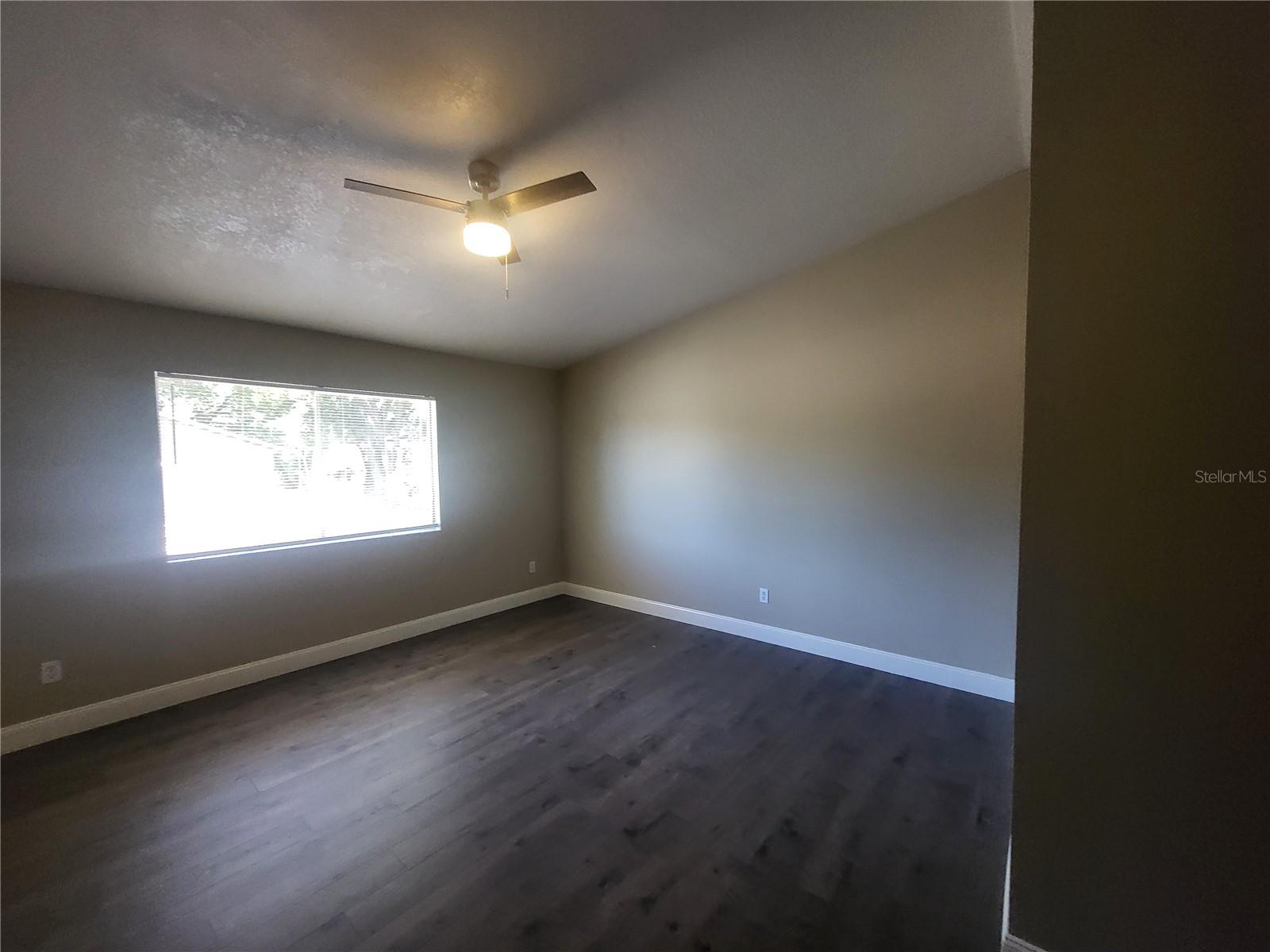 Image 16 of 22 For 7238 Harbor Heights Circle