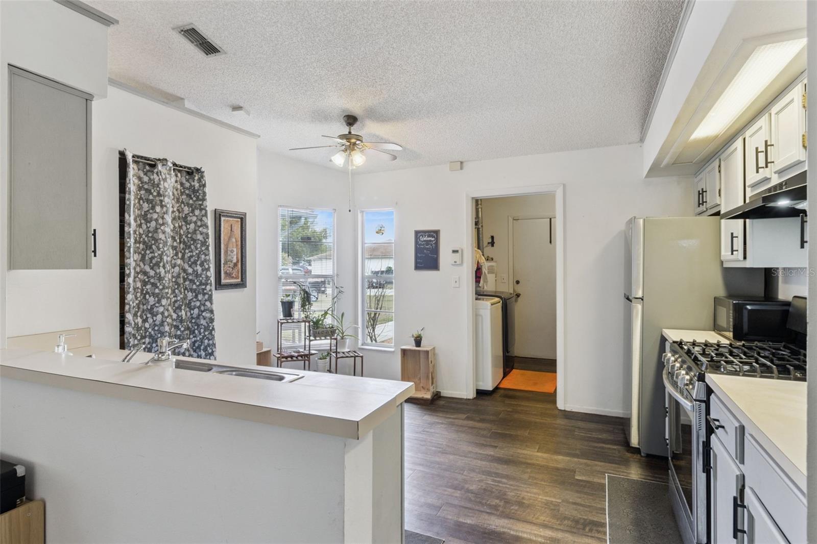 Image 7 of 20 For 1062 Sunshine Way Sw