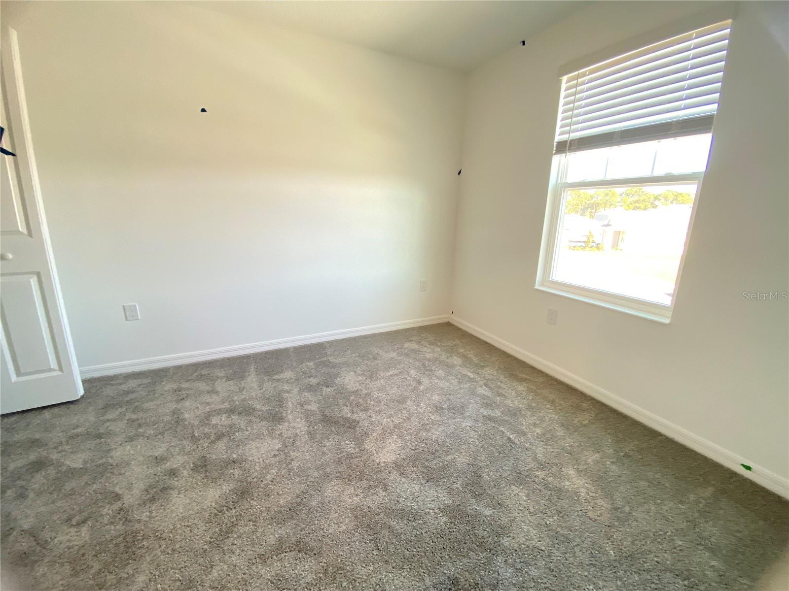 Image 18 of 26 For 3947 Willowbrook Drive