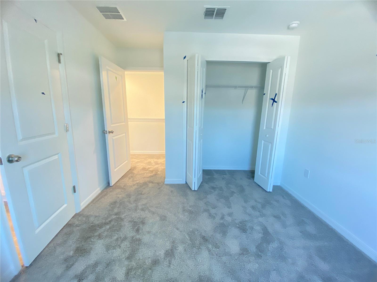 Image 19 of 26 For 3947 Willowbrook Drive
