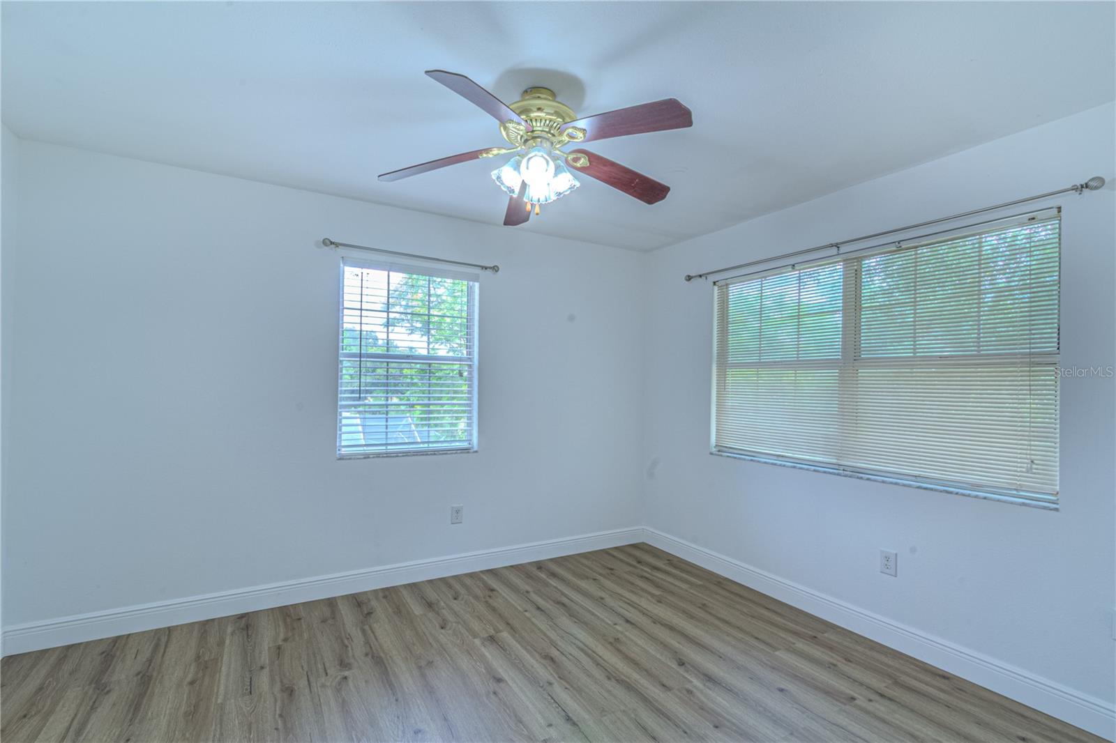 Image 16 of 19 For 2614 Crest Drive