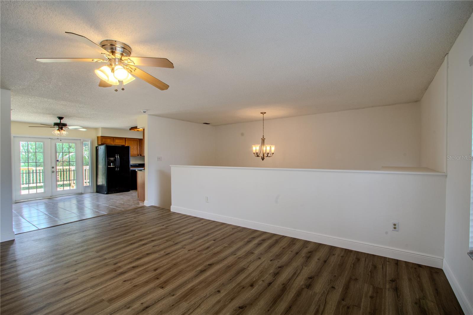 Image 3 of 19 For 2614 Crest Drive