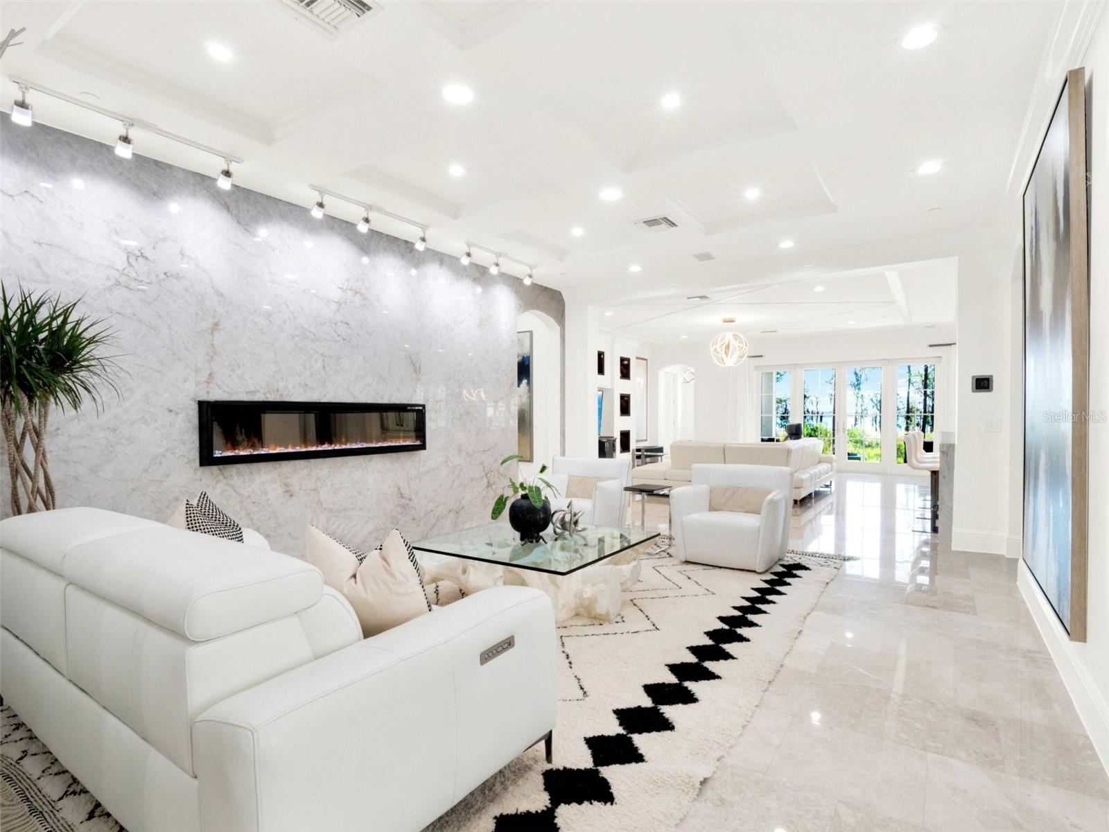 Image 8 of 91 For 10355 Kensington Shore Drive I-102